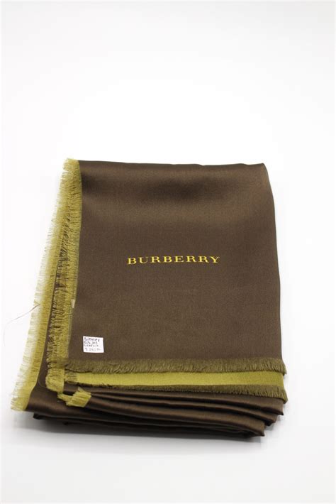 burberry şal orjinal|İkinci El Burberry Şal/Eşarp Modelleri ve Fiyatları .